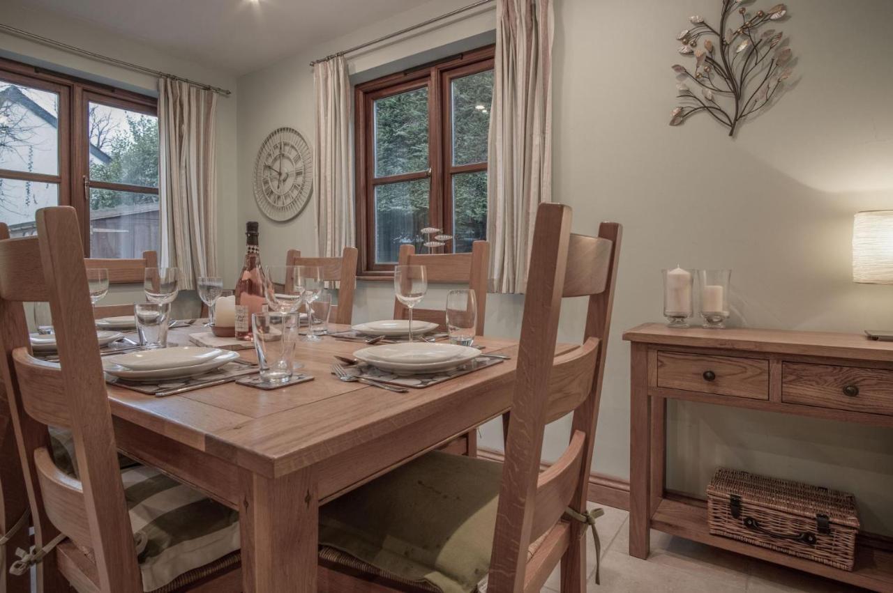 Llais Afon - 3 Bedroom Holiday Home - Fishguard Kültér fotó